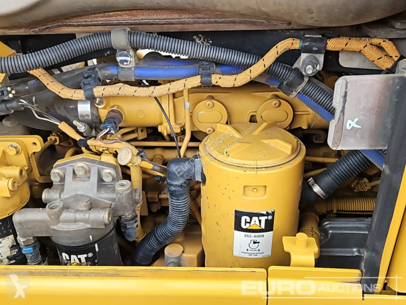 Grejdr Caterpillar D6N