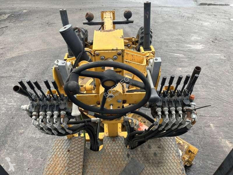 Grader   OP NV2500