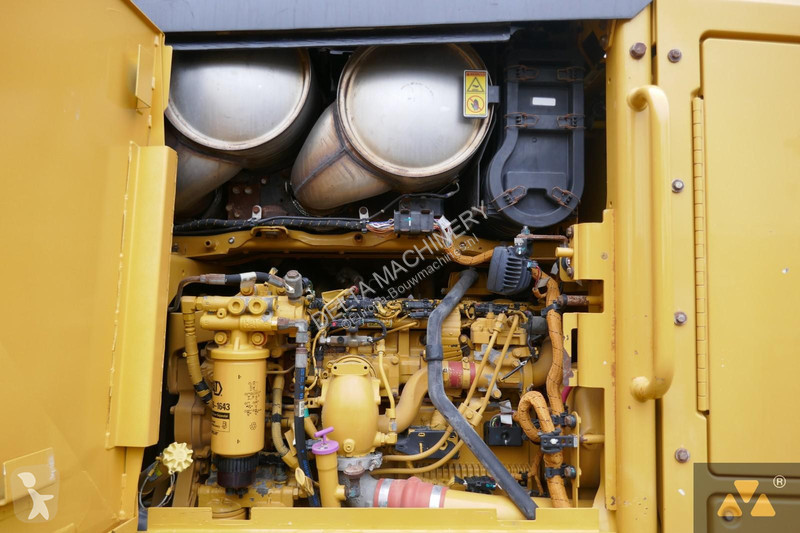 Грейдер Caterpillar 140M3