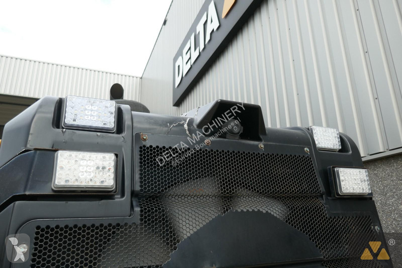 Grejder Caterpillar 12M3