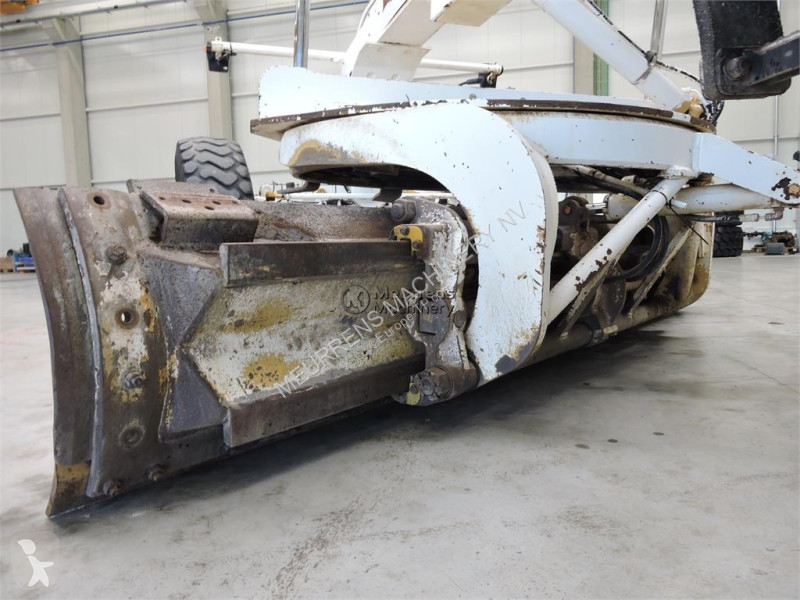 Grejder Caterpillar 12H