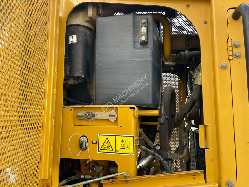 ممهدة طرق Caterpillar 140M