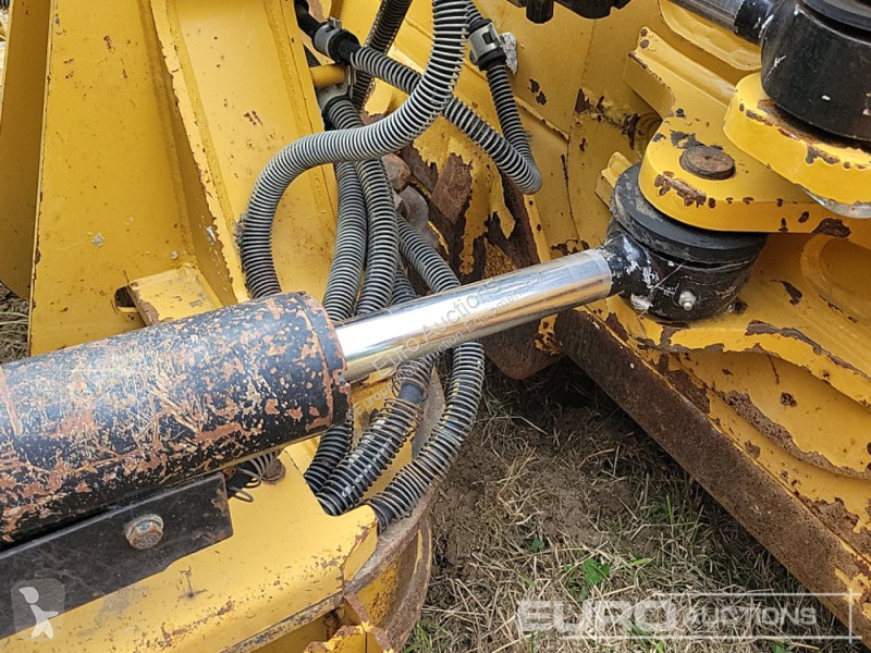 Grader Caterpillar LGP