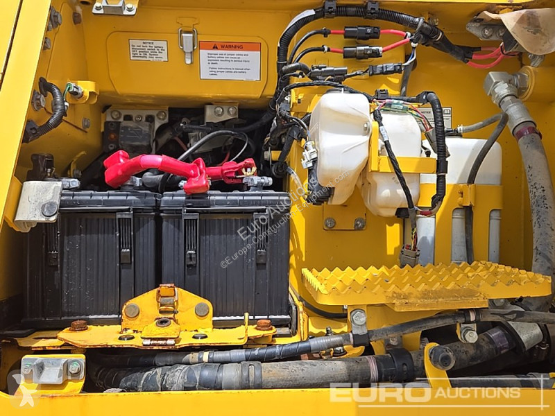 Grader Komatsu -24