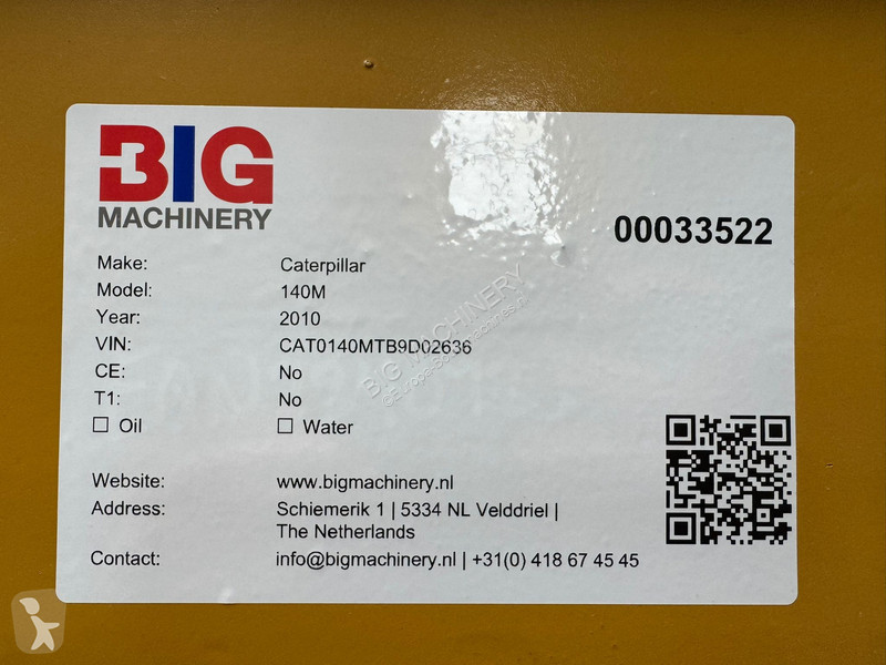 Grejder Caterpillar 140M