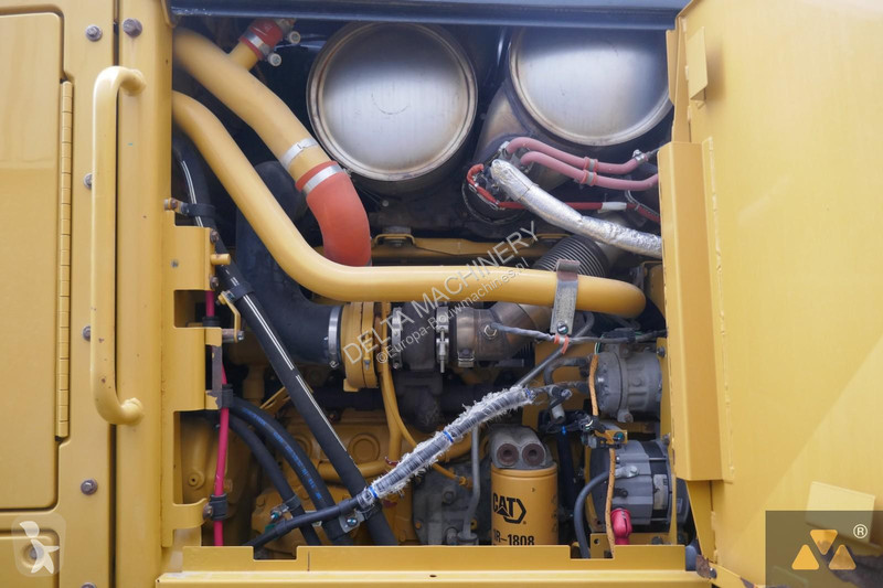 Грейдер Caterpillar 140M3