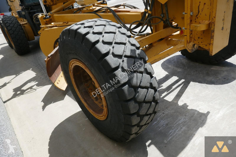 Grejder Caterpillar 160M