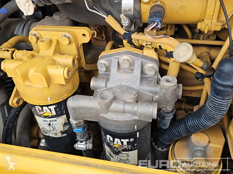 Grejdr Caterpillar D6N