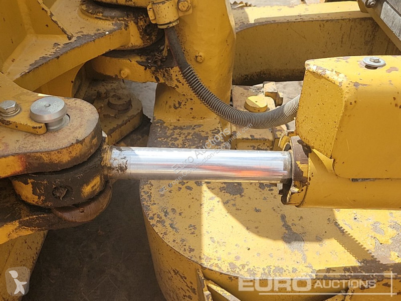 Niveladora Caterpillar D6K
