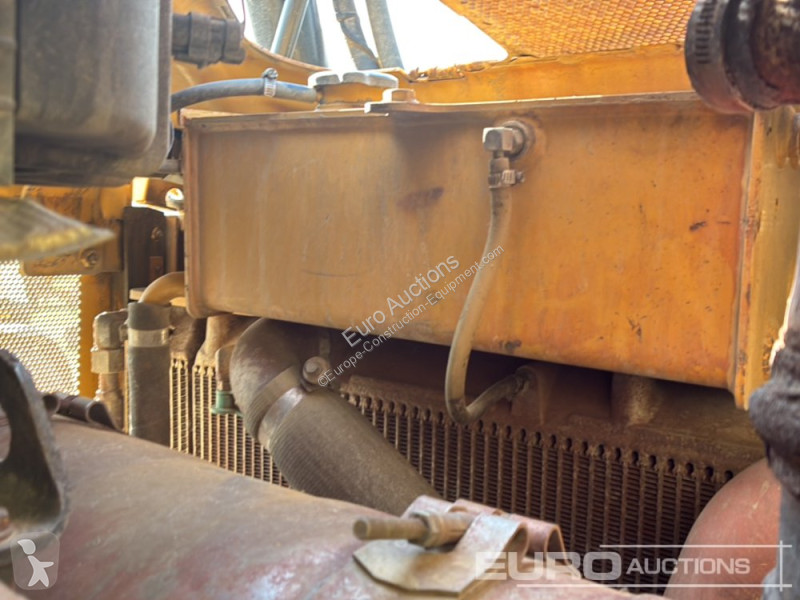 Grader Caterpillar D6T