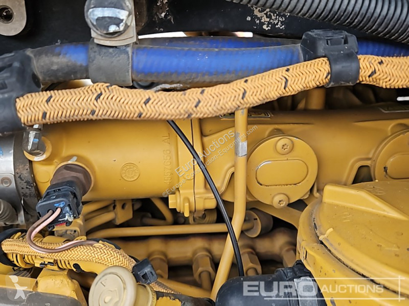 Grejdr Caterpillar D6N