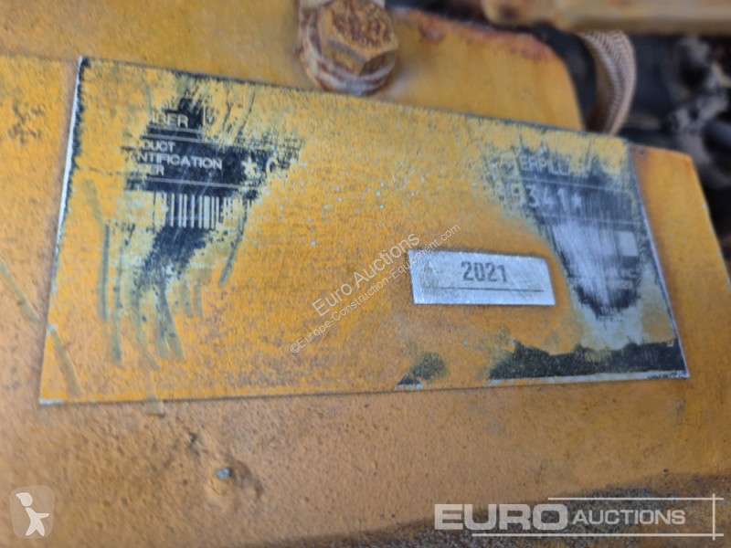 Grader Caterpillar D6R2