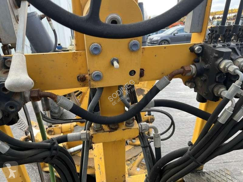 Grader   OP NV2500