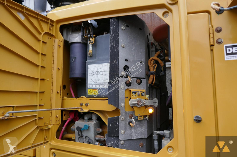 Грейдер Caterpillar 140M3
