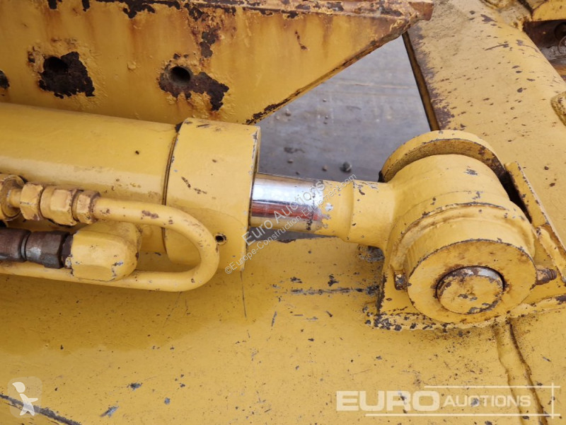 Niveladora Caterpillar