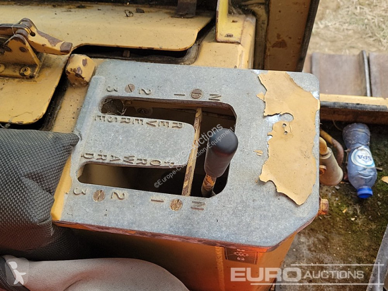 Grader Caterpillar D6D