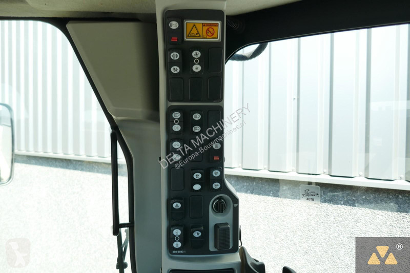 Grejder Caterpillar 12M3