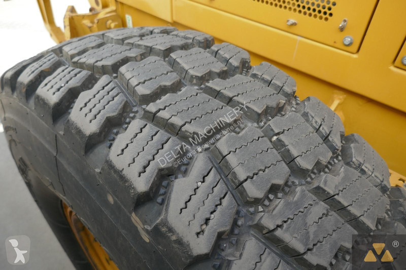 Grejder Caterpillar 160M