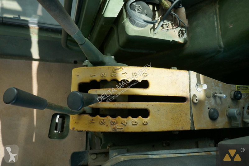 Грейдер Caterpillar Ex-army