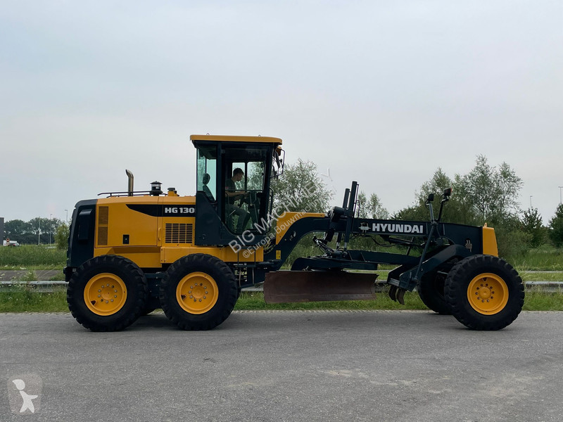 Vägskrapa Hyundai HG130