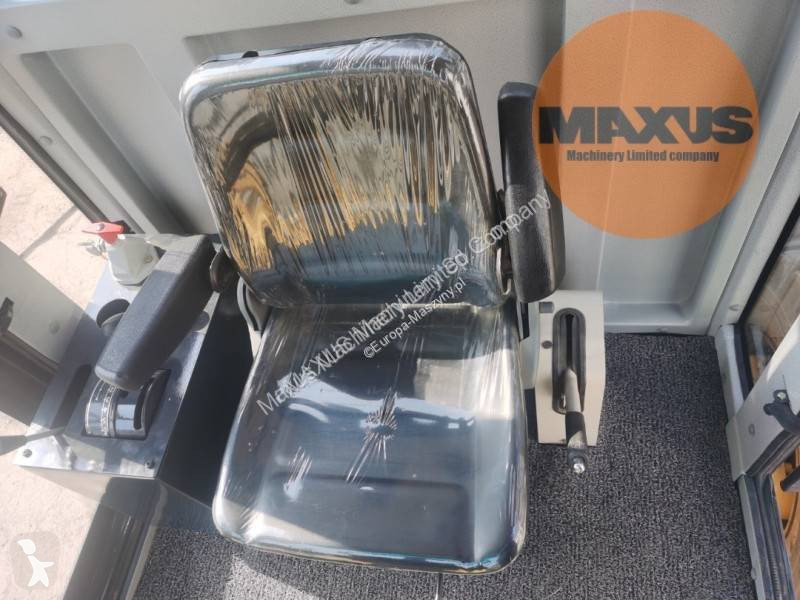 Niveladora Maxus Równiarka drogowa Maxus 12,5t