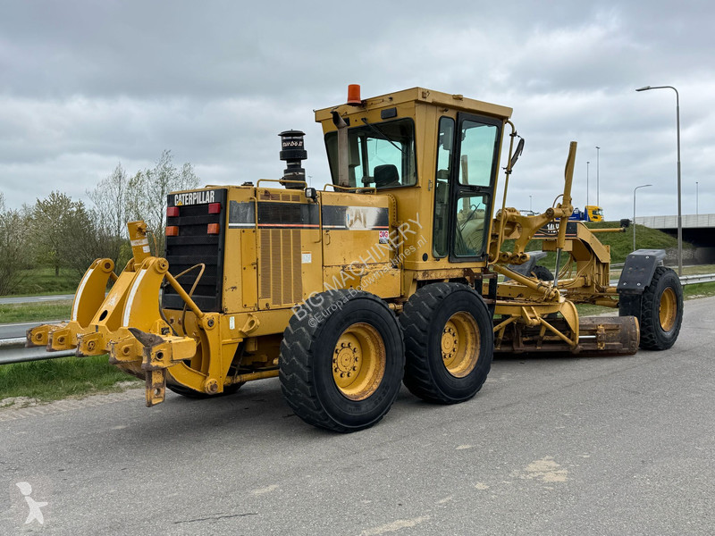 Niveladora Caterpillar 3306 engine