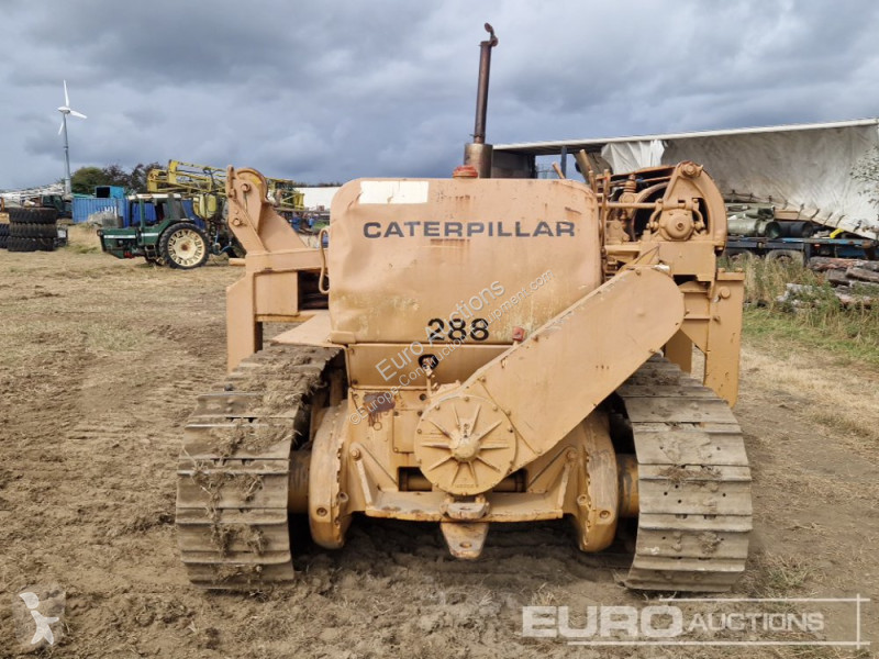 Grader Caterpillar