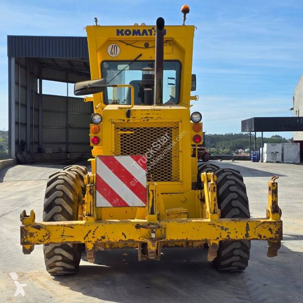 Planeringshøvl Komatsu GD521A-1