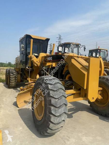 Grejder Caterpillar