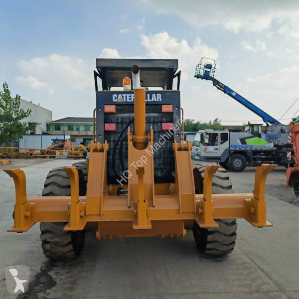 Grejder Caterpillar