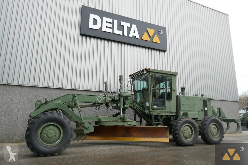 Niveladora Caterpillar Ex-army