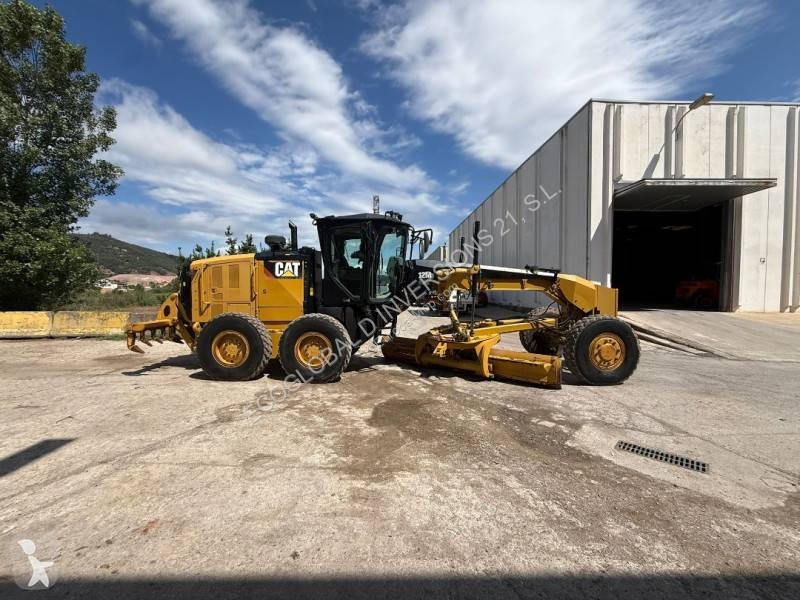 Grejder Caterpillar 12M3 AWD