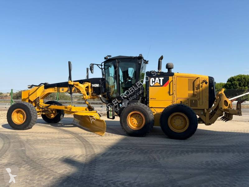 Grejdr Caterpillar 140M3
