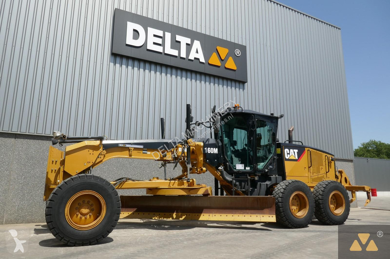 Grejder Caterpillar 160M