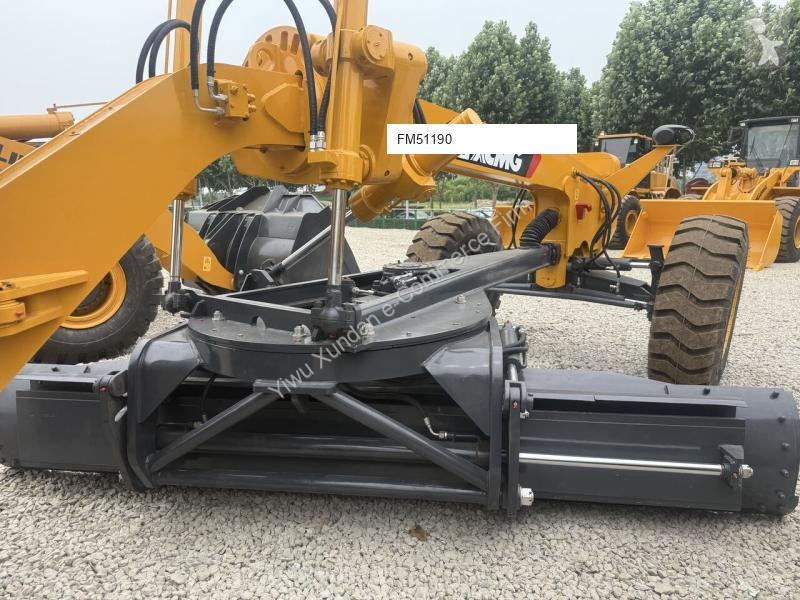 Grejder XCMG GR180