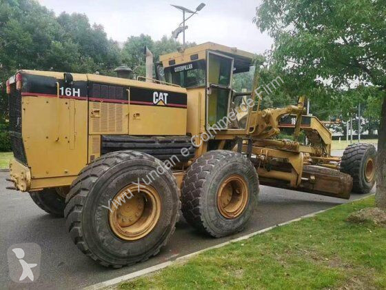 ممهدة طرق Caterpillar 16H