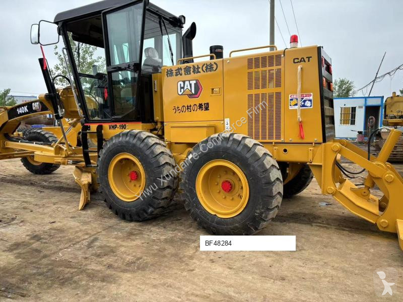 ممهدة طرق Caterpillar 140K