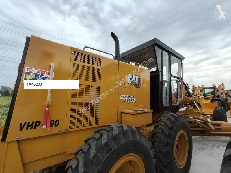 ممهدة طرق Caterpillar