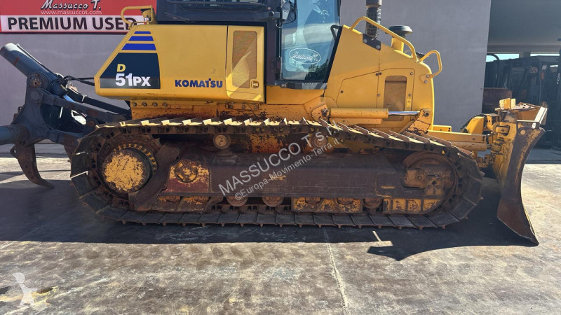 ممهدة طرق Komatsu D51PX-22