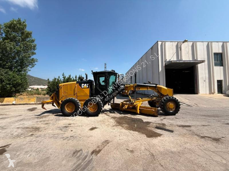 ممهدة طرق Caterpillar 12M3 AWD