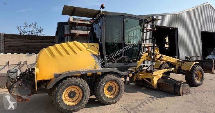 Grejder New Holland