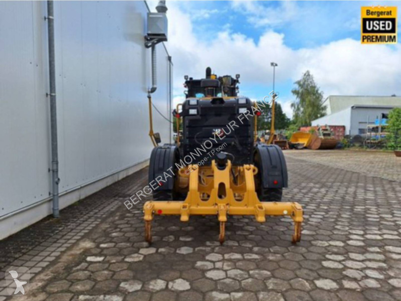 Грейдер Caterpillar 140 AWD