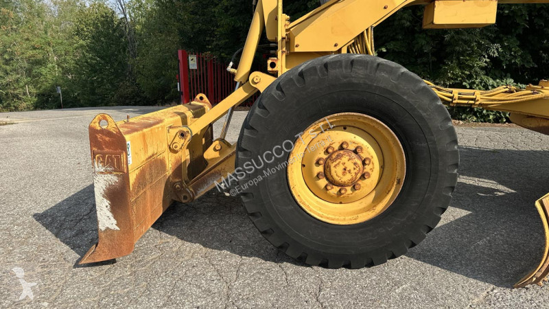 ممهدة طرق Caterpillar 12H 6X4