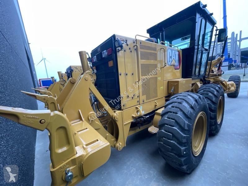 Vägskrapa Caterpillar  140-16A