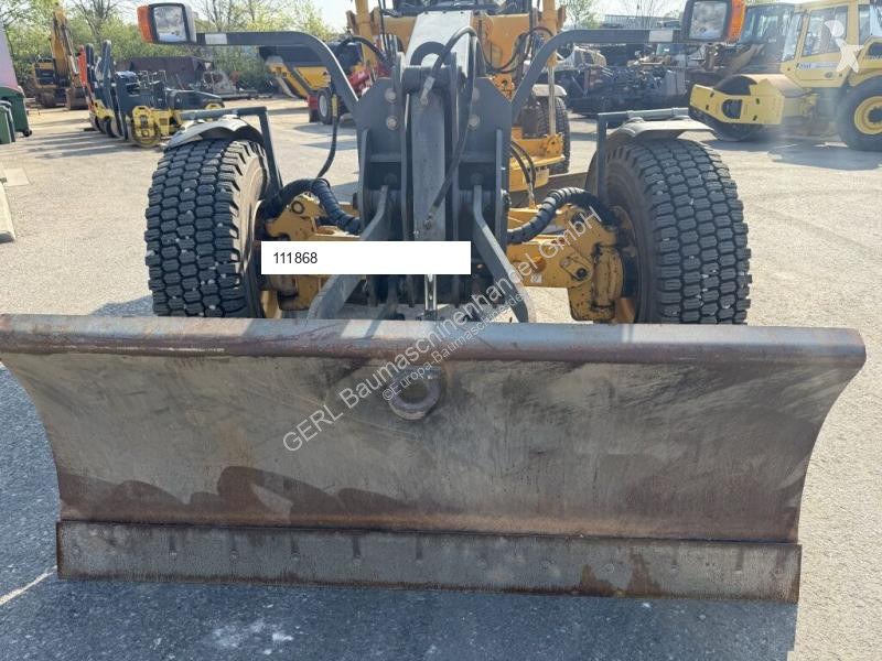 Vägskrapa Volvo AWD