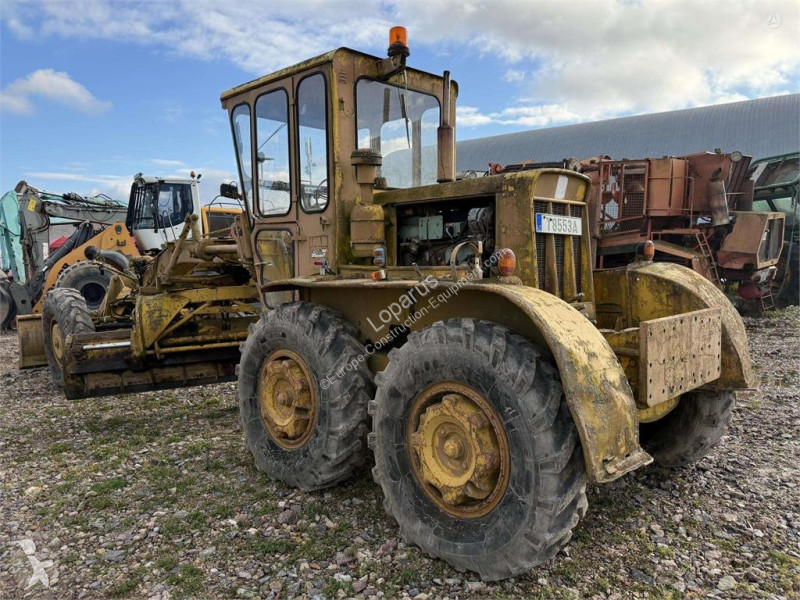 ممهدة طرق Volvo VHK-118