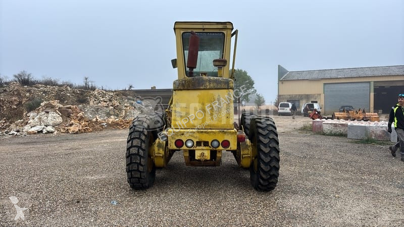 Niveleuse John Deere 7720