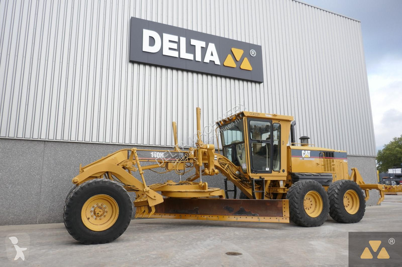 Niveladora Caterpillar