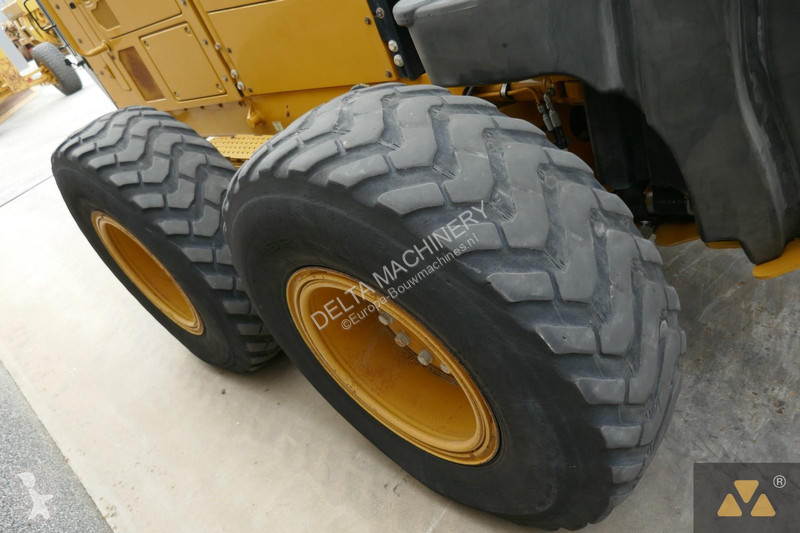 Grejder Caterpillar 12M3