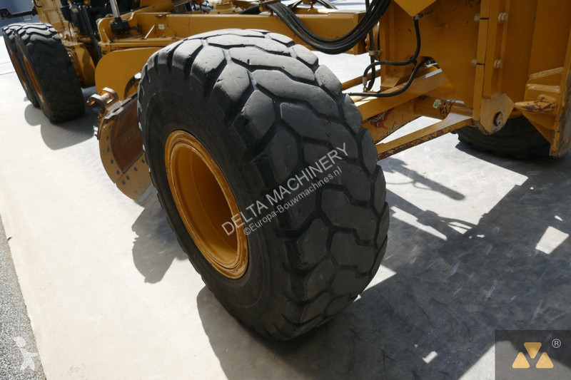 Niveladora Caterpillar